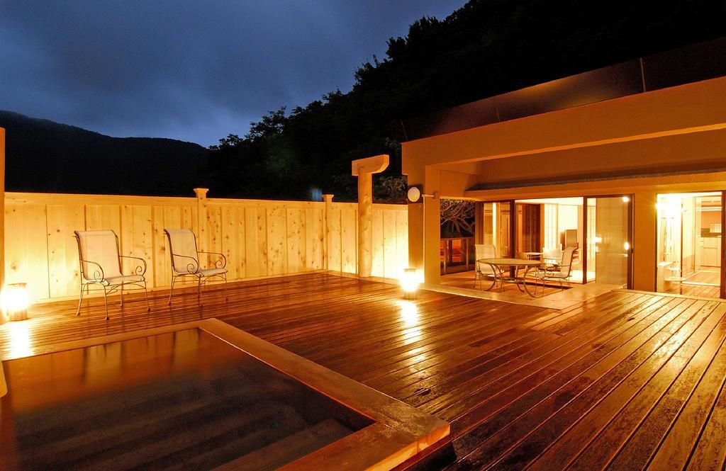 Готель Hakone Tokinoshizuku Номер фото A modern onsen